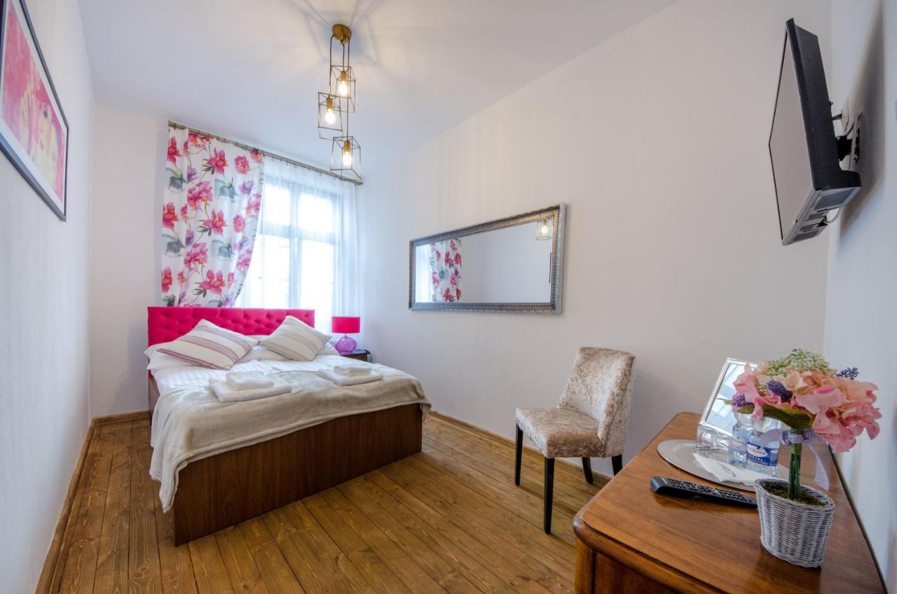 Apartamenty Mieszczanskie U Golebiewskich Torun Exterior photo