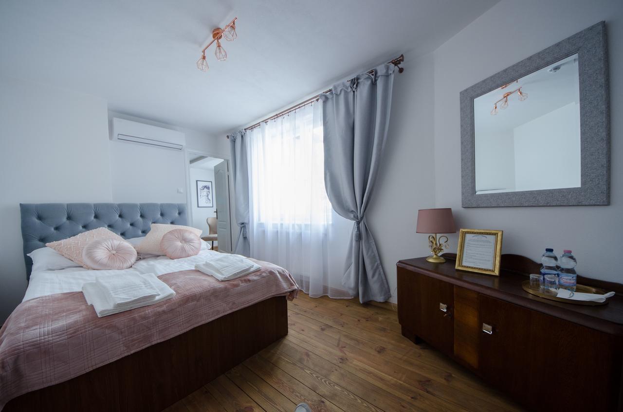 Apartamenty Mieszczanskie U Golebiewskich Torun Exterior photo